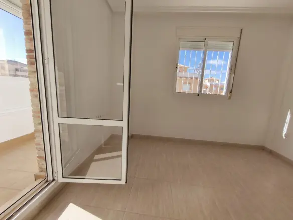 3-bedroom Quad House In Ciudad Quesada, Spain (104 M²)