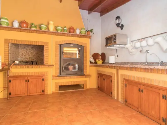 5-bedroom Villa In Orihuela, Spain (201 M²)