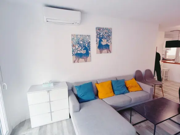 3-bedroom Apartment In Torrevieja, Spain (83 M²)