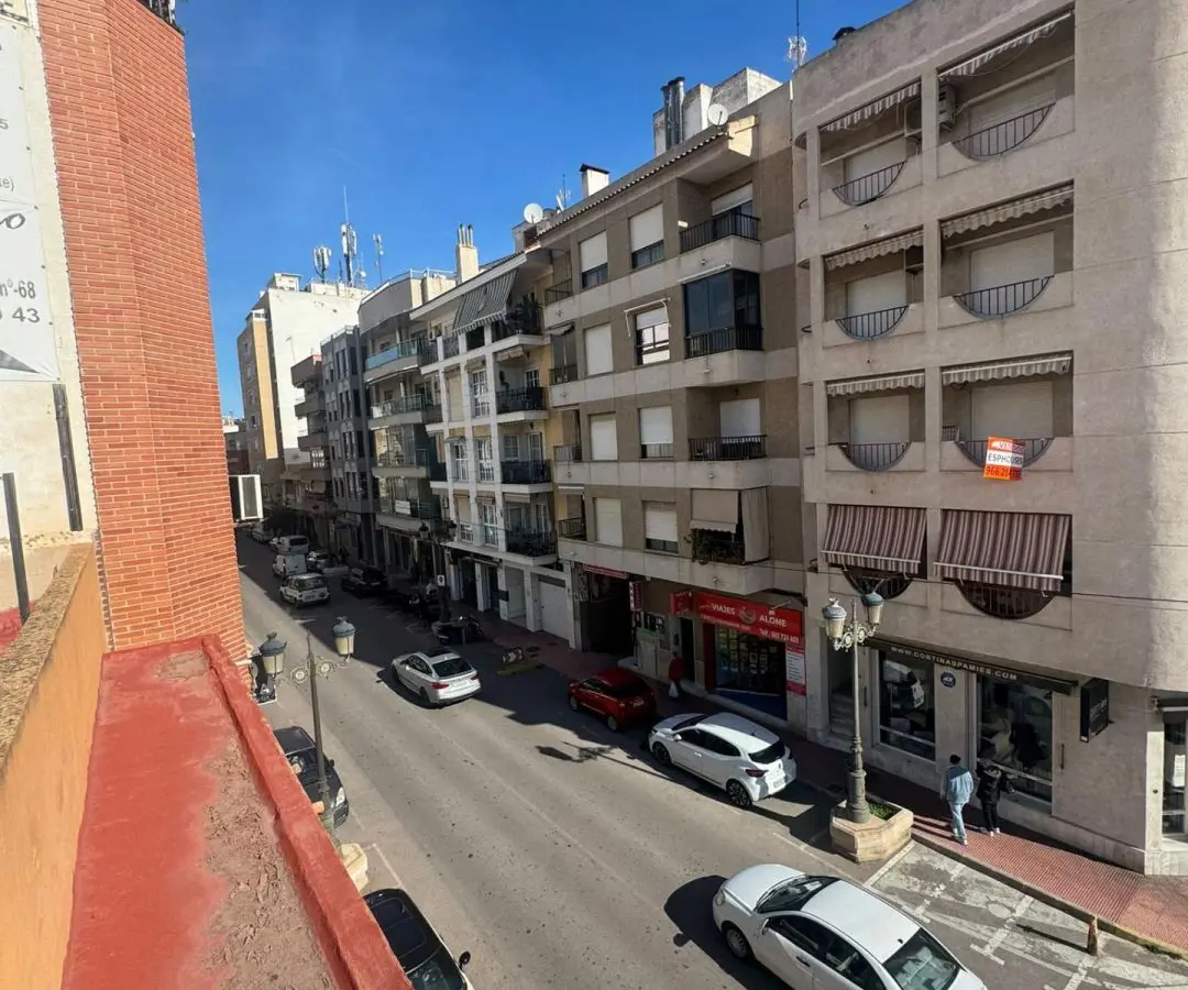 5-bedroom Apartment In Guardamar Del Segura, Spain (200 M²)