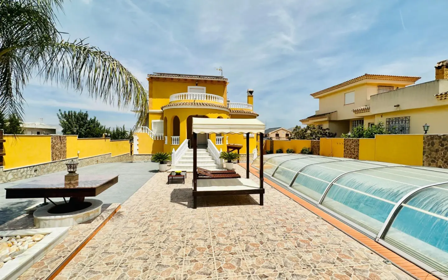 5-bedroom Villa In Orihuela, Spain (201 M²)