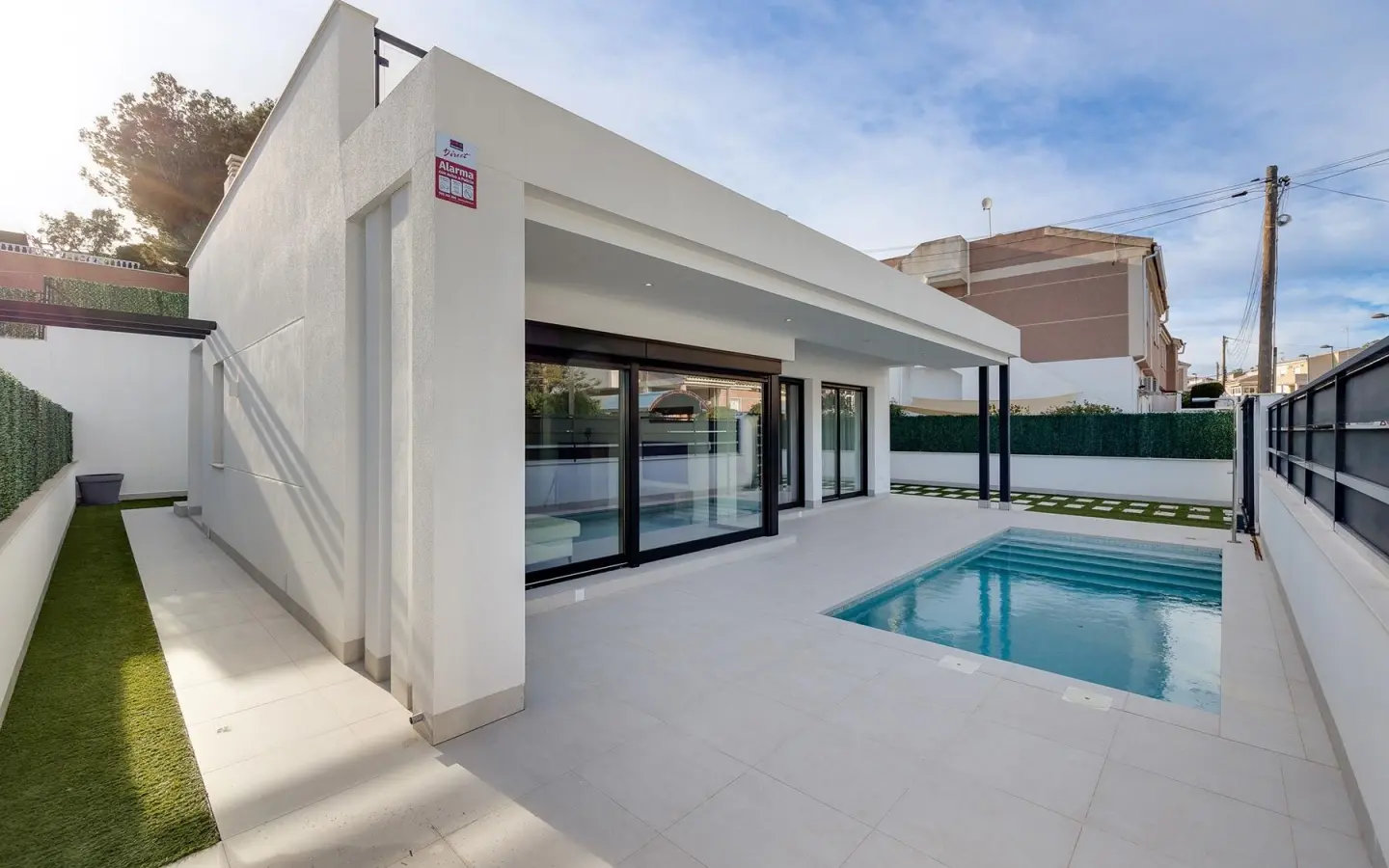 3-bedroom Villa In Orihuela, Spain (111 M²)