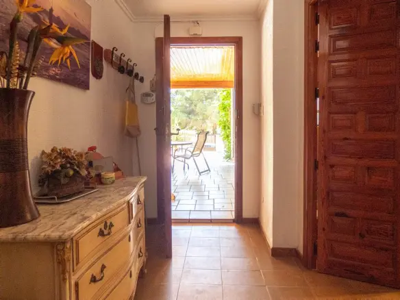 6-bedroom Villa In Pilar De La Horadada, Spain (268 M²)
