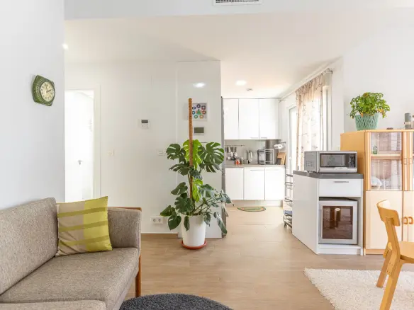 Apartment Of 55 M² In Torrevieja, Spain
