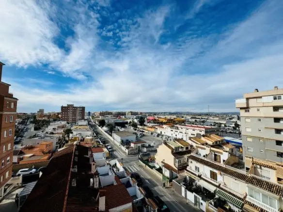 Apartment Of 70 M² In Torrevieja, Spain