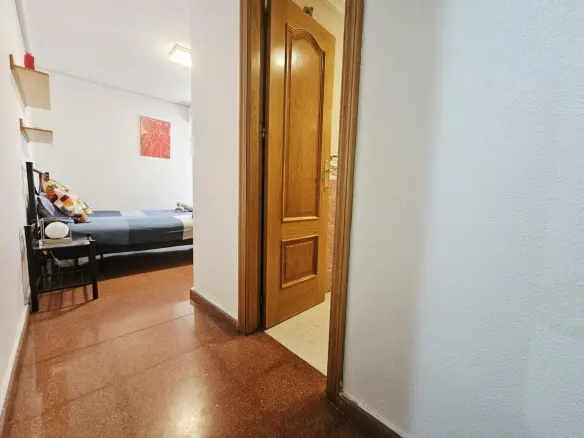 3-bedroom Apartment In Torrevieja, Spain (126 M²)