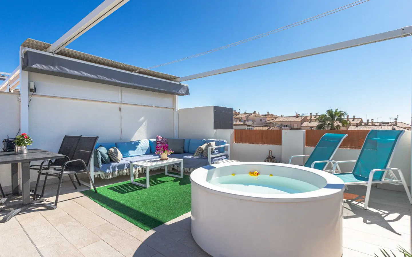 Bungalow Of 61 M² In Orihuela Costa, Spain