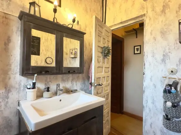 3-bedroom Villa In Torrevieja, Spain (138 M²)