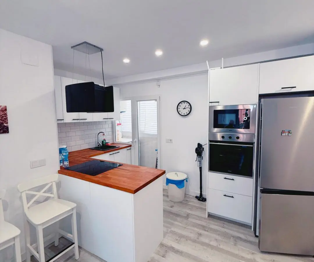 3-bedroom Apartment In Torrevieja, Spain (83 M²)