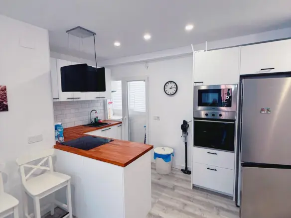 3-bedroom Apartment In Torrevieja, Spain (83 M²)