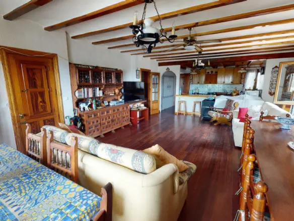 6-bedroom Villa In Murcia, Spain (272 M²)