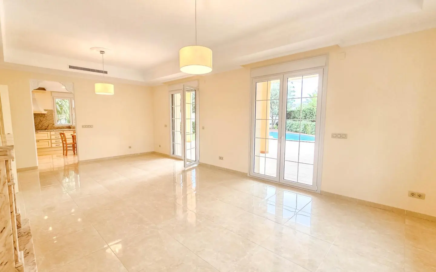 Villa 463 M² In Cabo Roig, Spain – Mediter Real Estate
