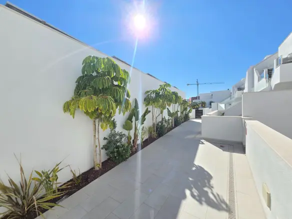 Apartment Of 70 M² In Pilar De La Horadada, Spain