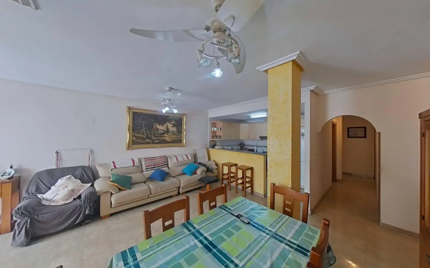 Apartment Of 120 M² In Torrevieja, Spain