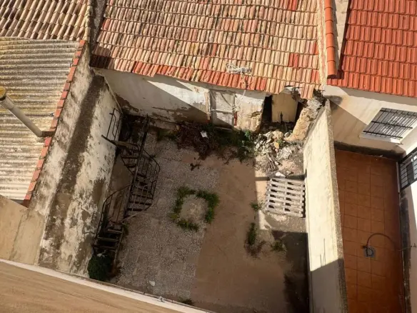 5-bedroom Apartment In Guardamar Del Segura, Spain (200 M²)