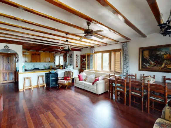 6-bedroom Villa In Murcia, Spain (272 M²)