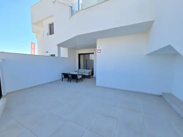 Apartment Of 70 M² In Pilar De La Horadada, Spain