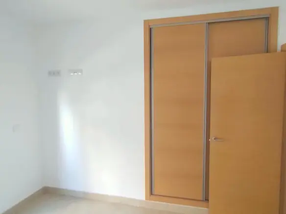 3-bedroom Apartment In Torrevieja, Spain (122 M²)