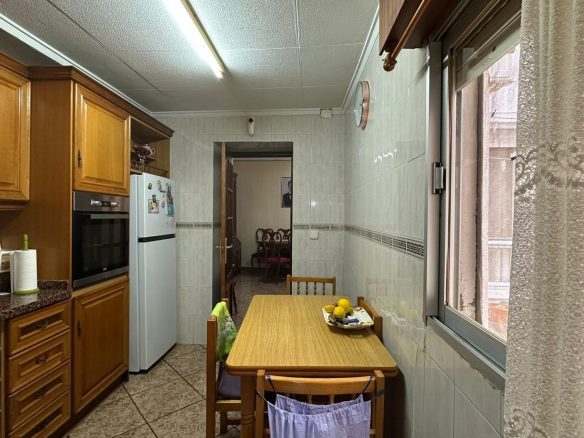 4-bedroom Apartment In Torrevieja, Spain (101 M²)