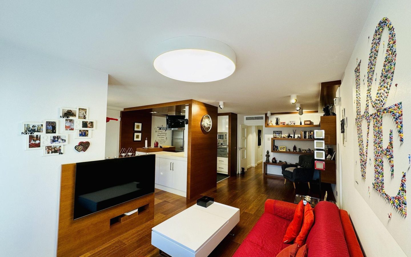 3-bedroom Apartment In Torrevieja, Spain (131 M²)