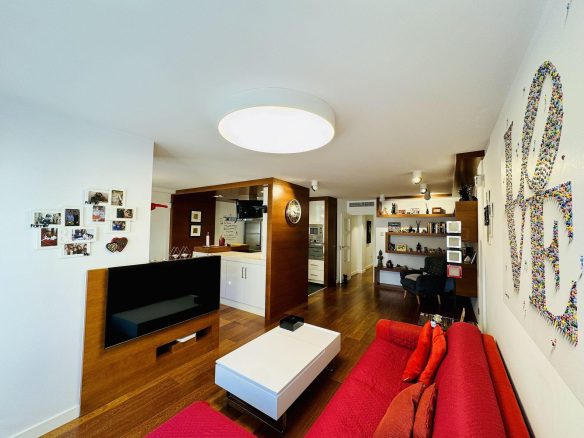 3-bedroom Apartment In Torrevieja, Spain (131 M²)