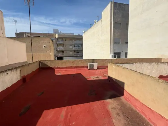 5-bedroom Apartment In Guardamar Del Segura, Spain (200 M²)