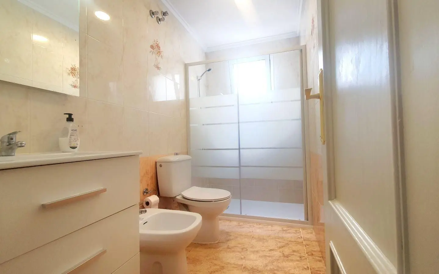 Penthouse Of 59 M² With Sea Views In Torrevieja, Spain