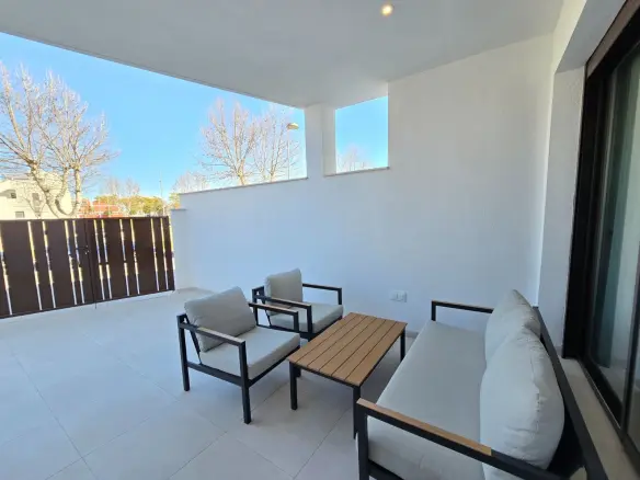 Apartment Of 70 M² In Pilar De La Horadada, Spain