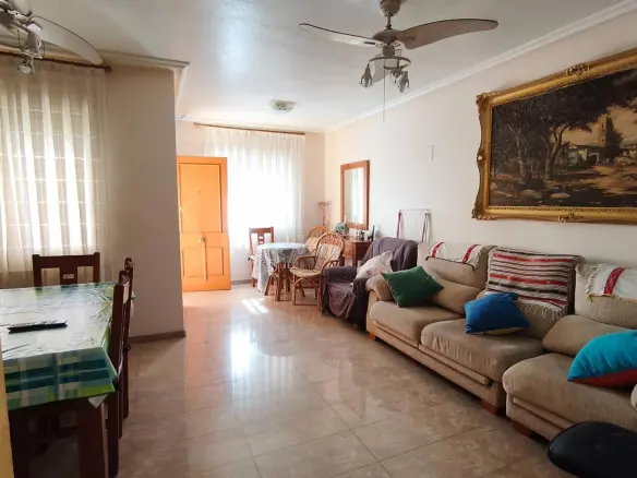 Apartment Of 120 M² In Torrevieja, Spain