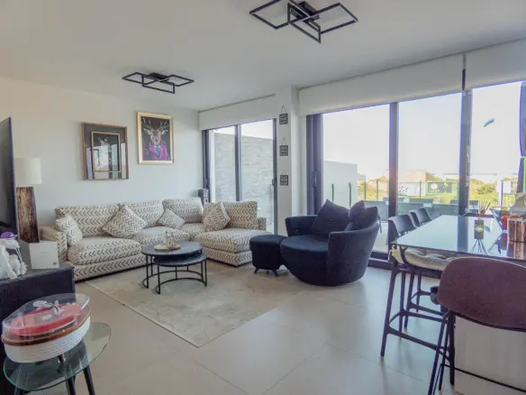 3-bedroom Apartment In Guardamar Del Segura, Spain (116 M²)