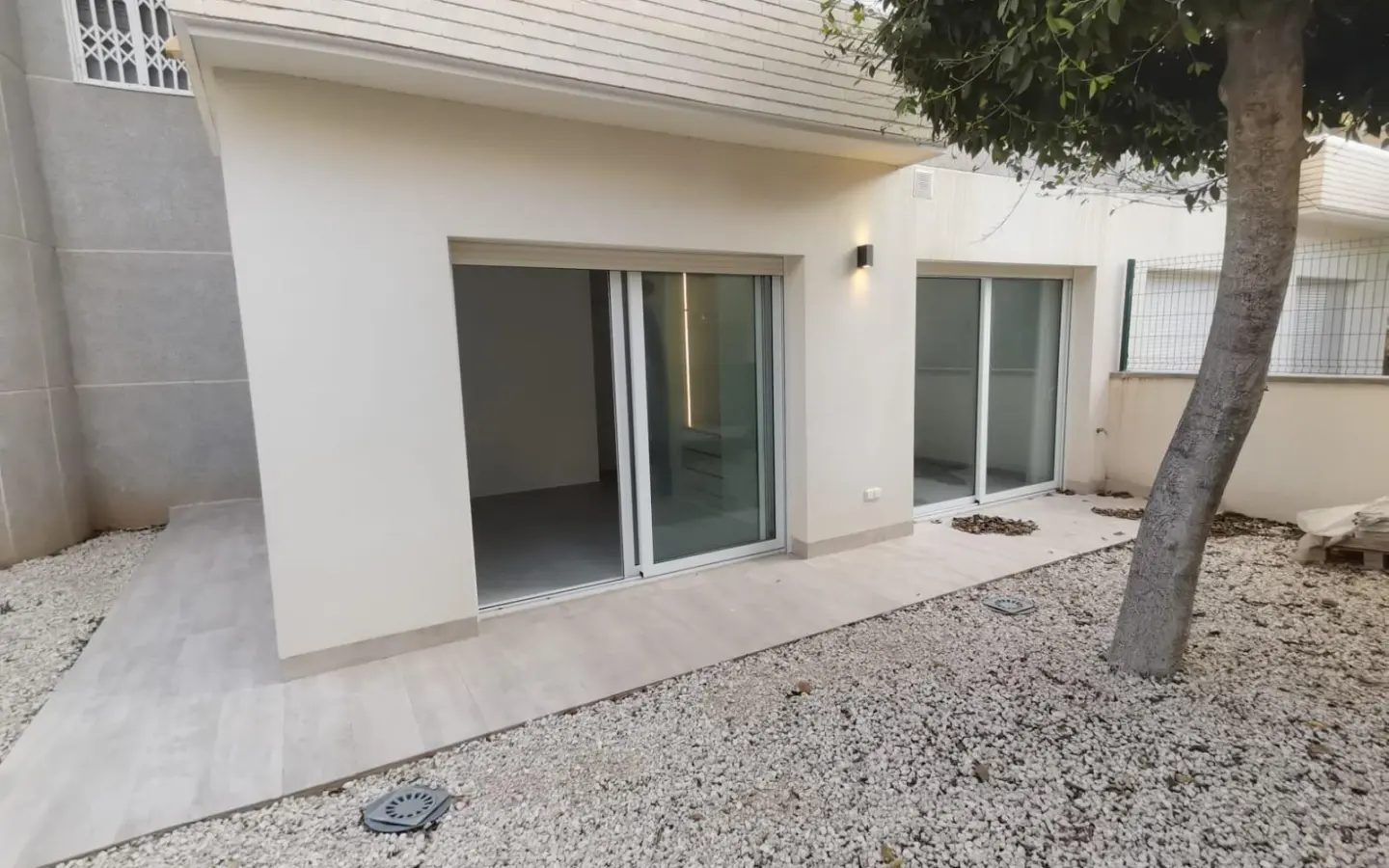 Apartment Of 117 M² In Torrevieja, Spain