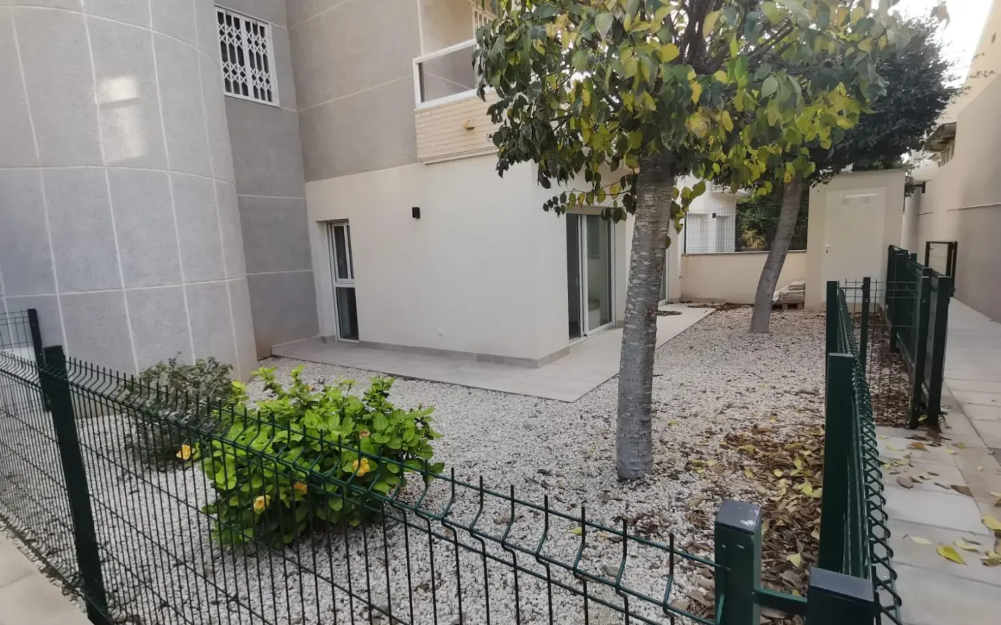 Apartment Of 117 M² In Torrevieja, Spain