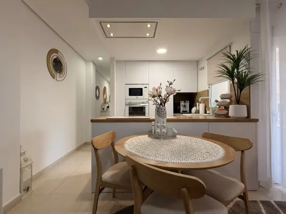 3-bedroom Apartment In Torrevieja, Spain (84 M²)