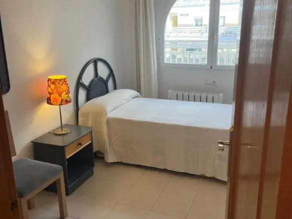 3-bedroom Apartment In Orihuela Costa, Spain (100 M²)
