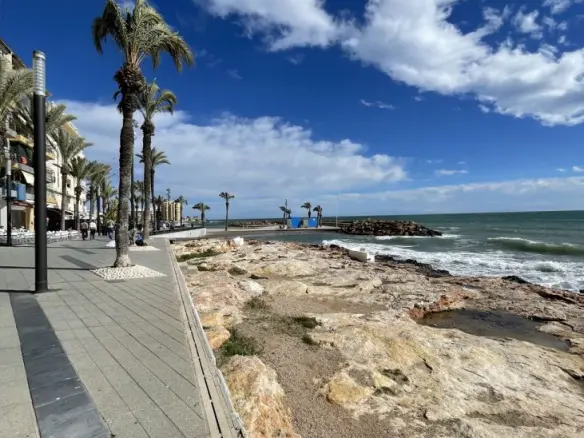 3-bedroom Penthouse In Torrevieja, Spain