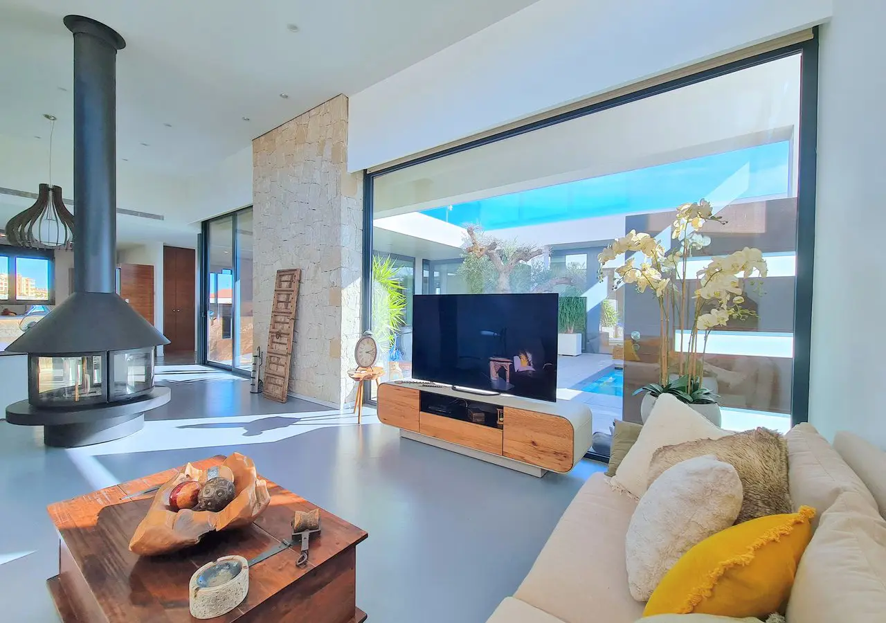 Villa Of 286 M² In Los Alcázares, Spain