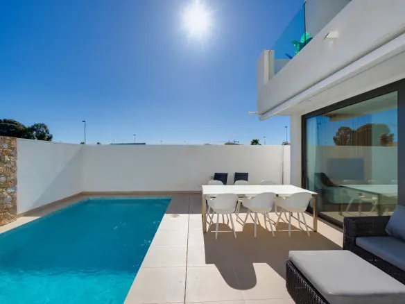3-bedroom Villa In San Javier, Spain (158 M² Plot)