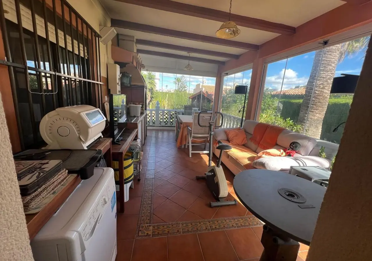 Villa Of 140 M² In Cabo Roig, Spain