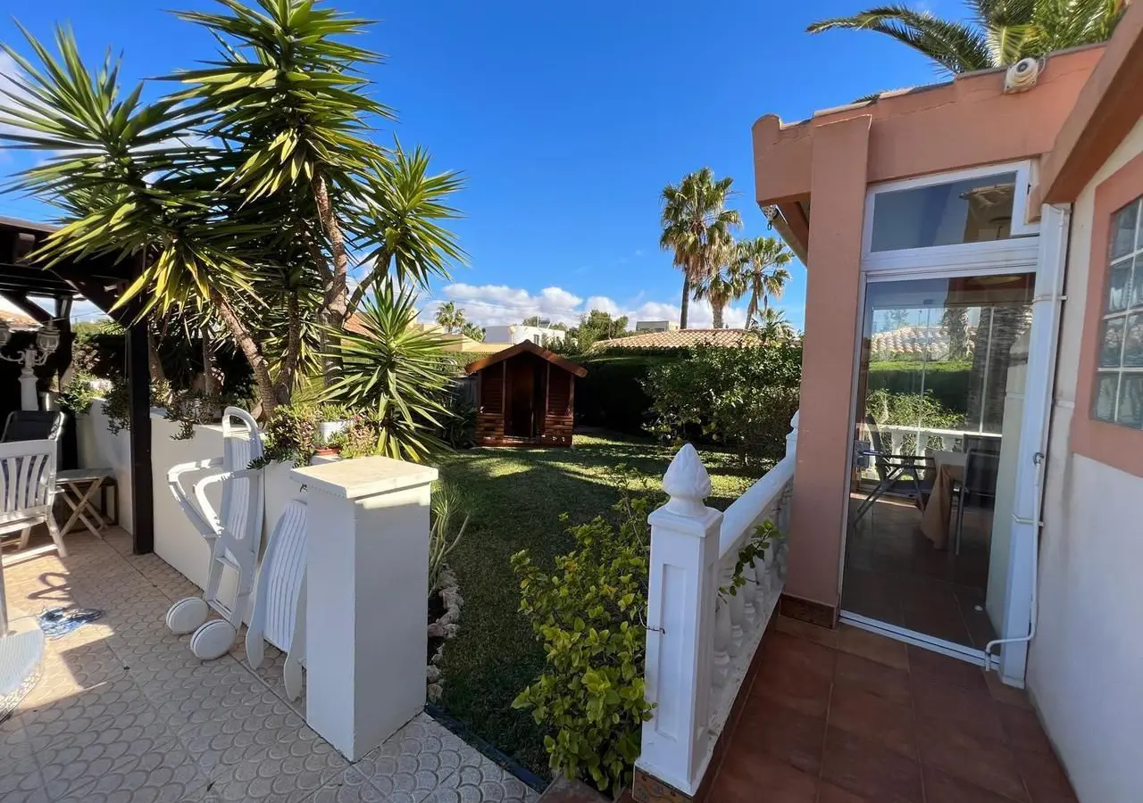 Villa Of 140 M² In Cabo Roig, Spain