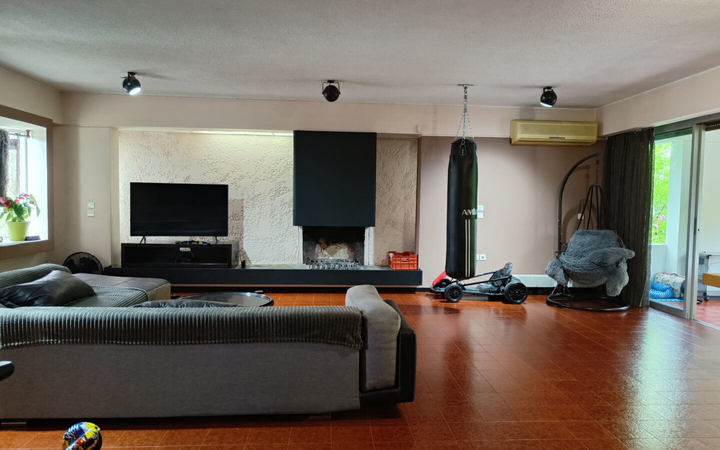 Apartment Of 192 M² With 1977 Construction In Kifisia