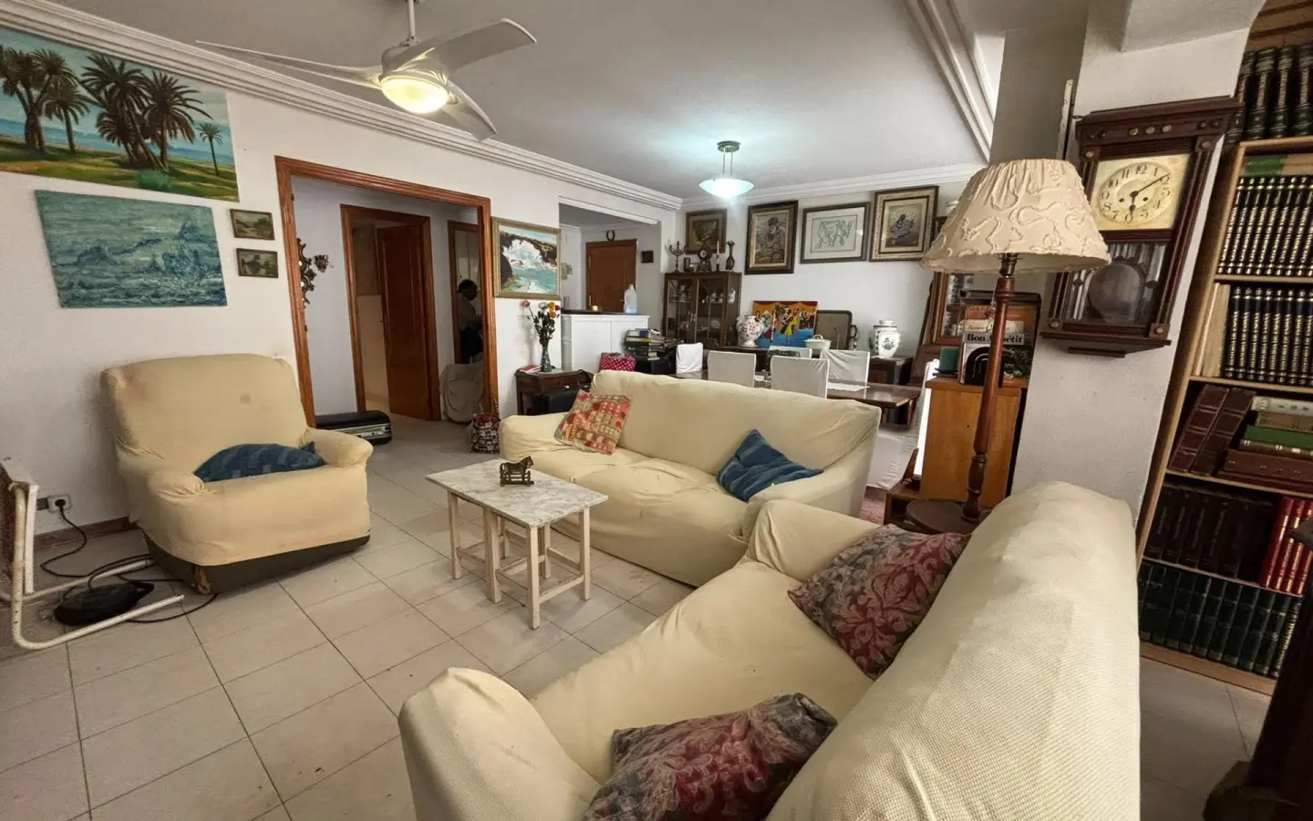 Apartment Of 98 M² In Torrevieja, Spain