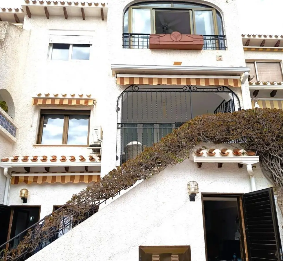 Apartment Of 100 M² In Cabo Roig, Spain