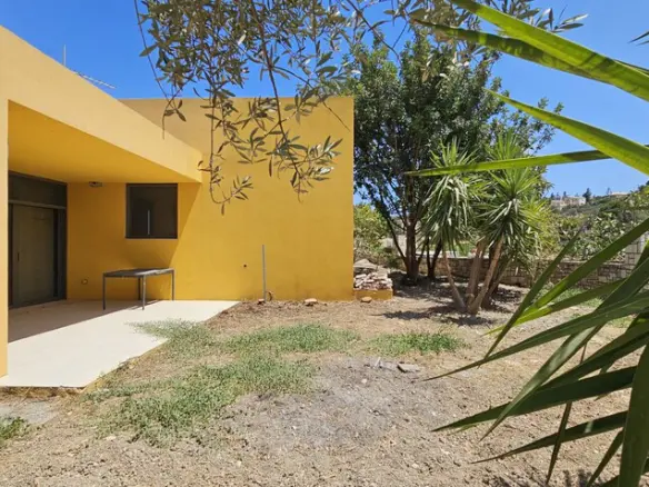 2-bedroom Villa In Gazi, Greece (145 M²)
