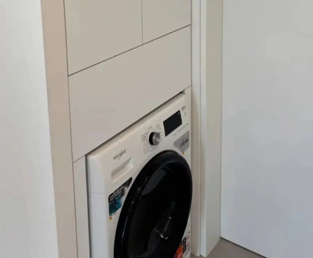 1-bedroom Flat In Rafina, Greece (47 M²)