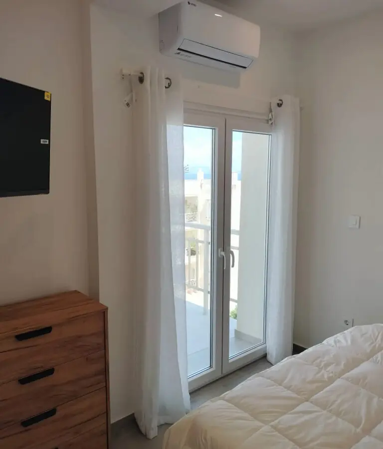1-bedroom Flat In Rafina, Greece (47 M²)