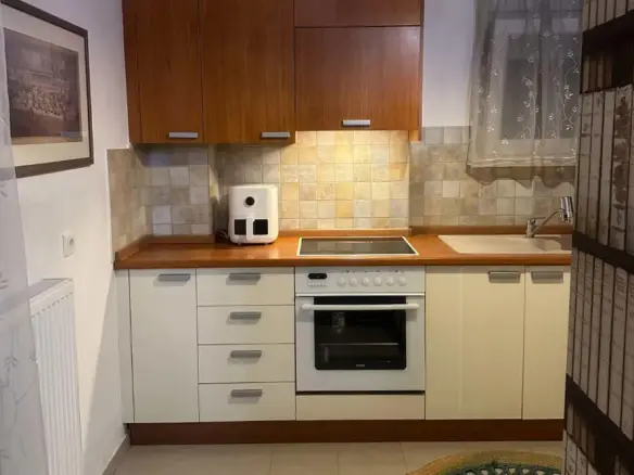 2-bedroom Flat In Stavroupoli, Greece (105 M²)