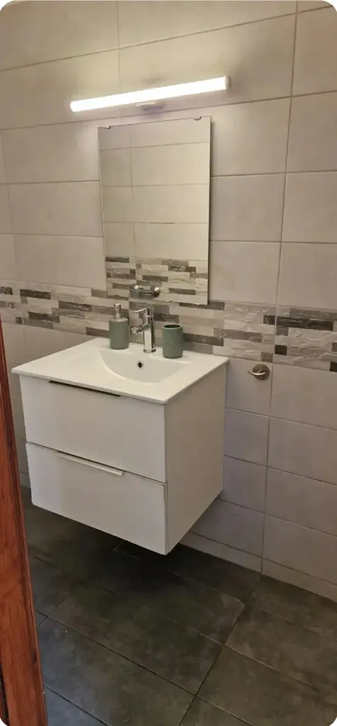 2-bedroom Maisonette In Rafina, Greece (70 M²)