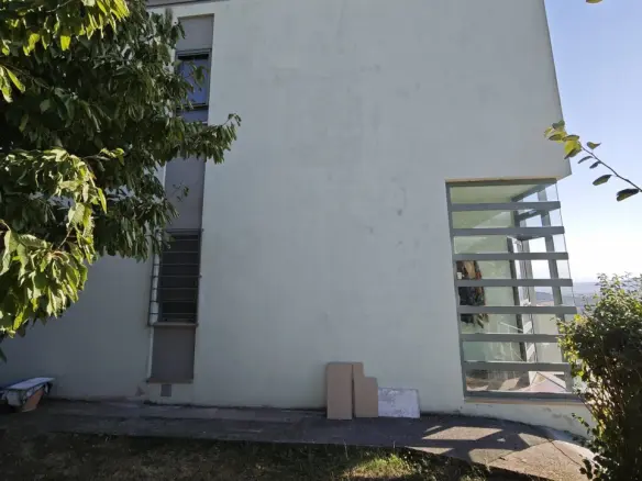 2-bedroom Detached House In Poligiros, Greece (182 M²)