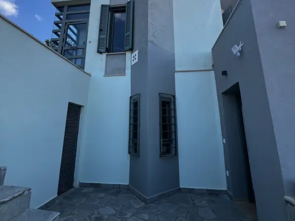 2-bedroom Detached House In Poligiros, Greece (182 M²)