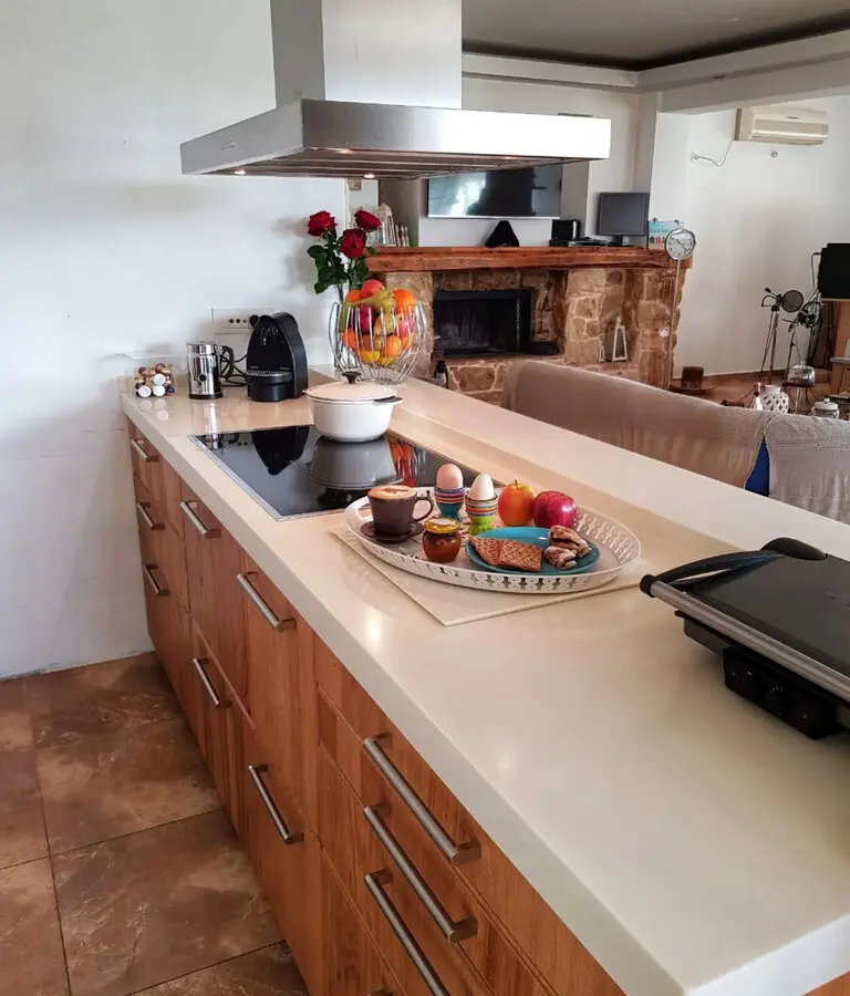 Villa In Keratea, Greece (347 M²)